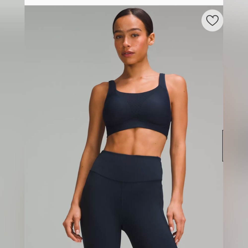 Like New Lululemon Run Times Bra High Support - B To G Cup - 34G - True navy